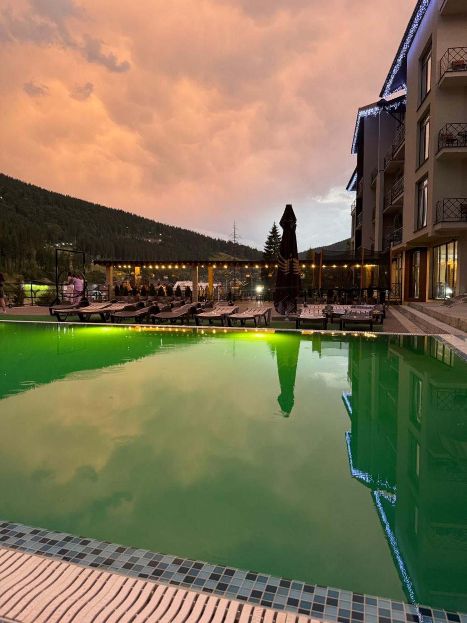 Gold Palace Wellness & Spa Bukovel Exterior foto