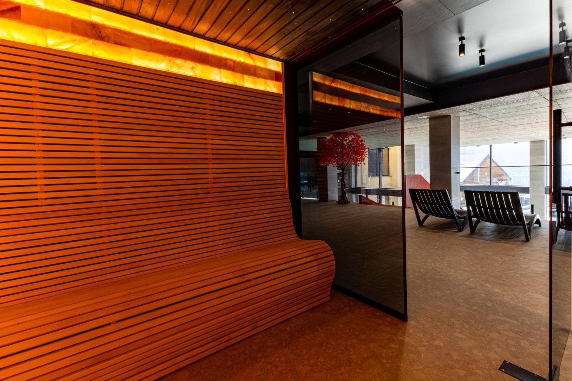Gold Palace Wellness & Spa Bukovel Exterior foto