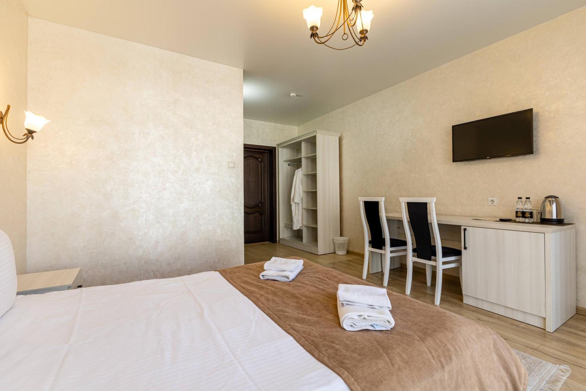 Gold Palace Wellness & Spa Bukovel Exterior foto